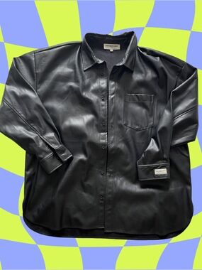 THE GIVING MOVEMENT Black Overshirt